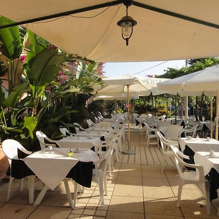 Domus De Janas Sul Mare Hotel Bari Sardo Bagian luar foto